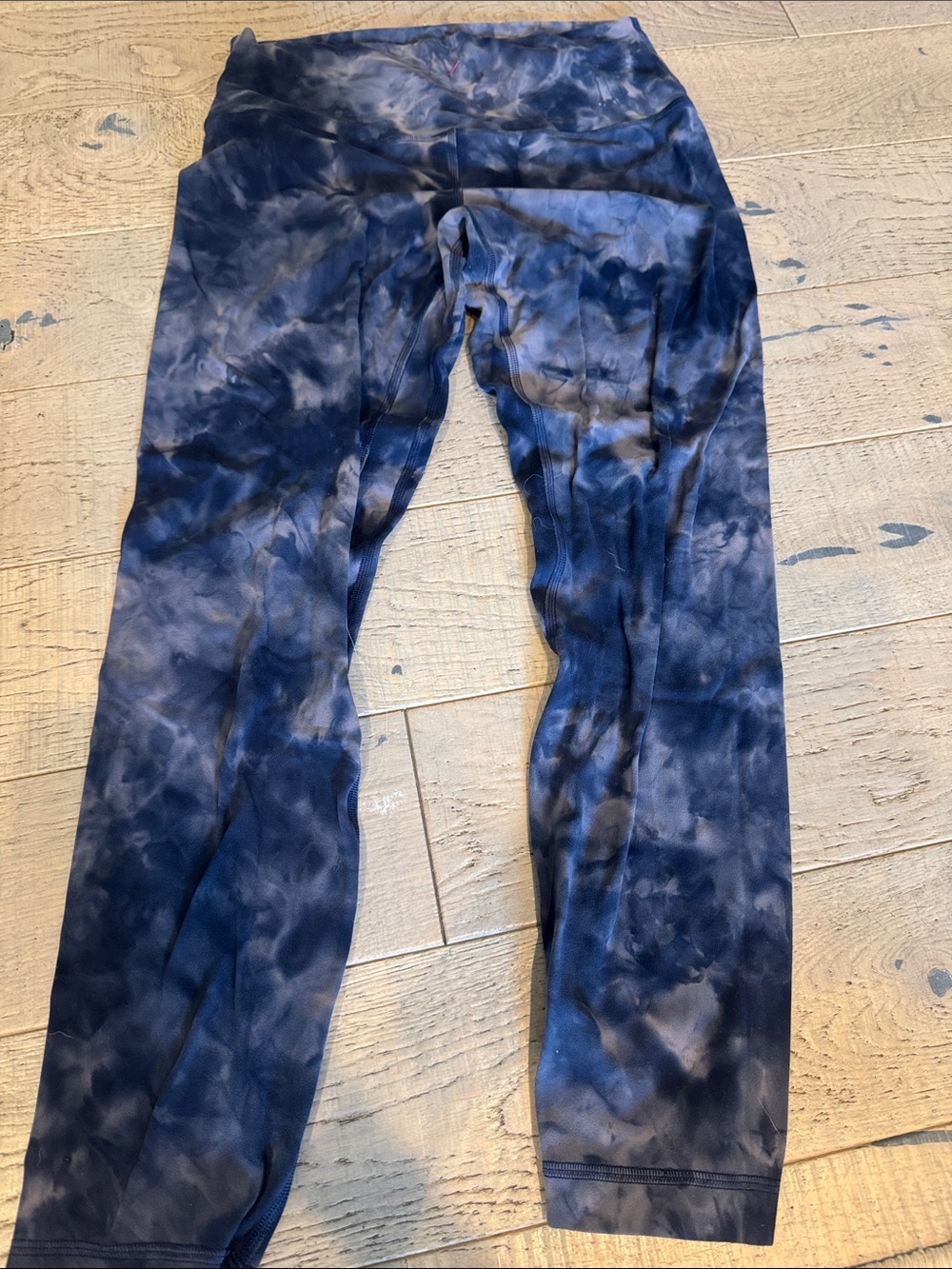 Lululemon Tie-Dye Navy & Gray Active Leggings